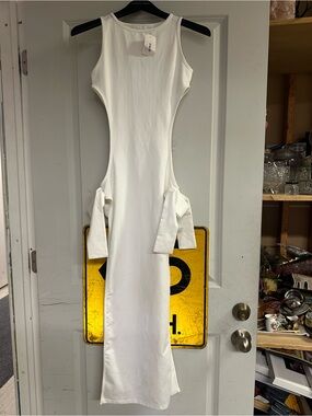 Ladies Dress, New!